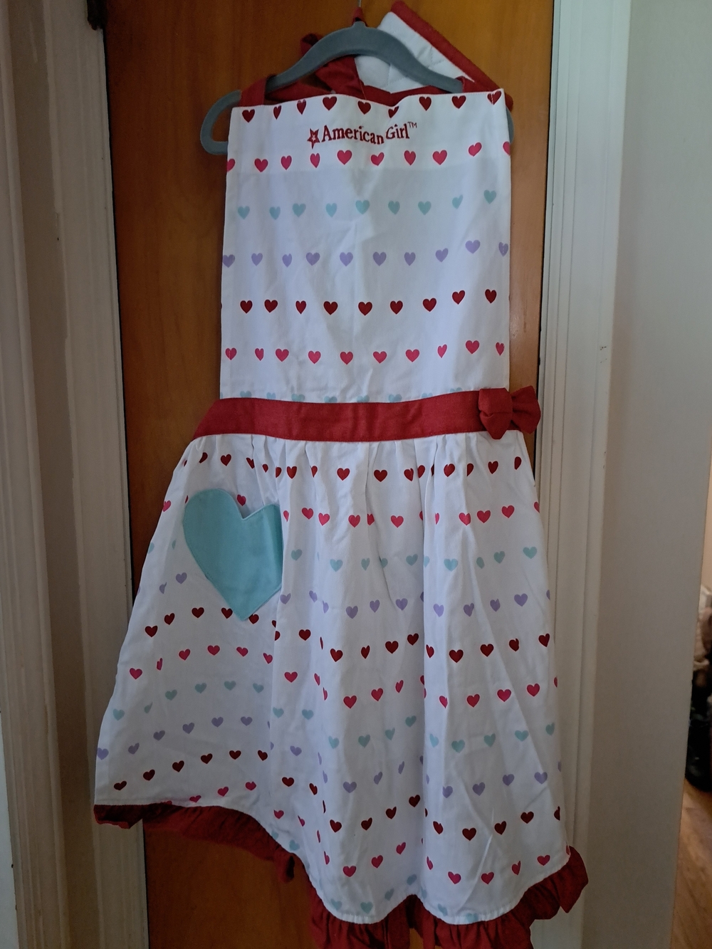 American Girl White Heart Print Apron with Matching Oven Mitt